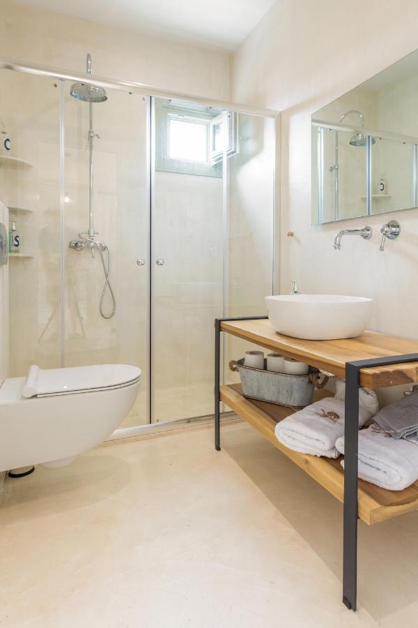 Sea And Sun Luxury Pools' Villas Chorefton Bagian luar foto