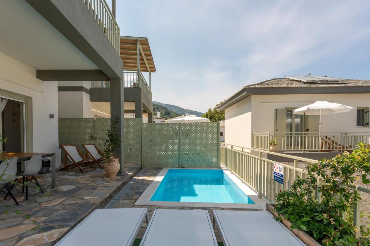 Sea And Sun Luxury Pools' Villas Chorefton Bagian luar foto