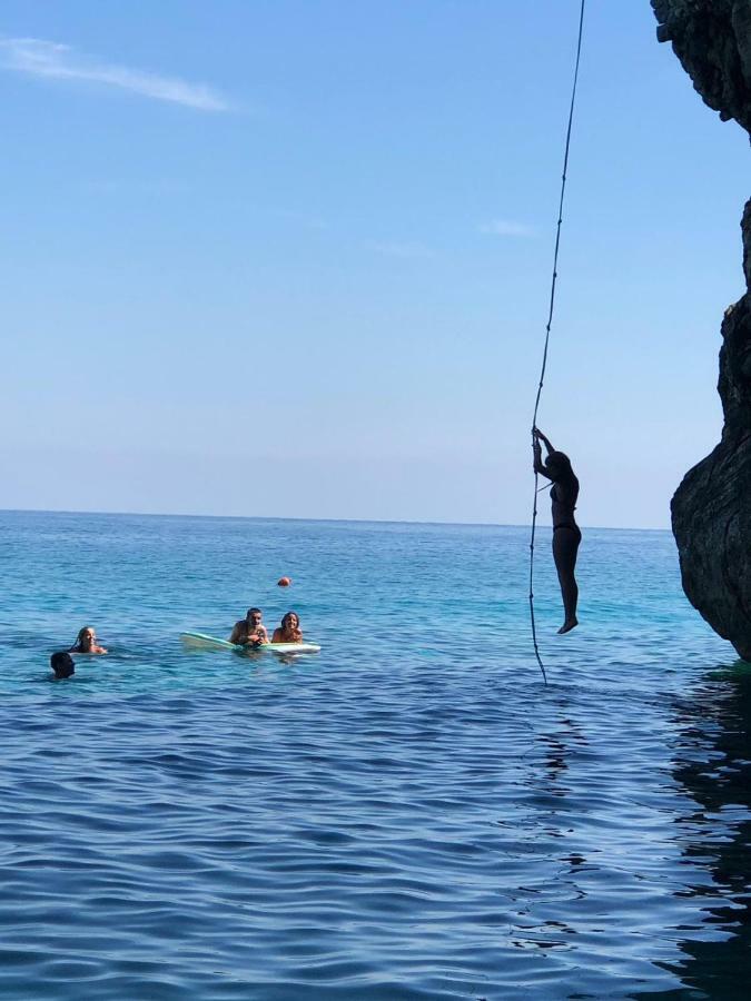 Sea And Sun Luxury Pools' Villas Chorefton Bagian luar foto