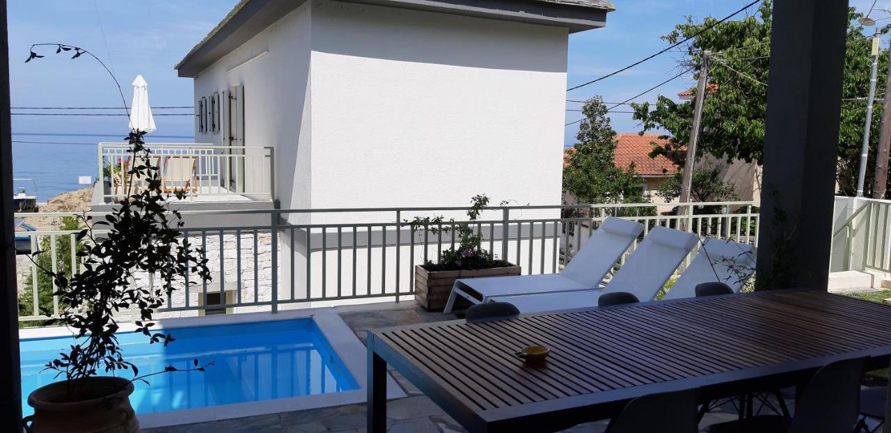 Sea And Sun Luxury Pools' Villas Chorefton Bagian luar foto